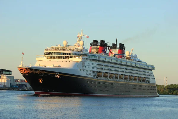 Velsen, Holanda - 25 de maio de 2017: Disney Magic — Fotografia de Stock