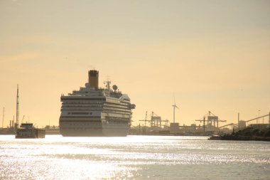 Velsen, Hollanda - 31 Mayıs 2017: Costa Magica