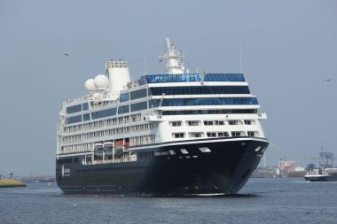 Velsen, Hollanda - 20 Haziran 2017: Azamara Journey - Azamara Kulüp Cruises