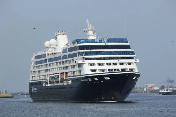 Velsen, Nizozemsko - 20 června 2017: Azamara cesta - Azamara Club Cruises — Stock fotografie