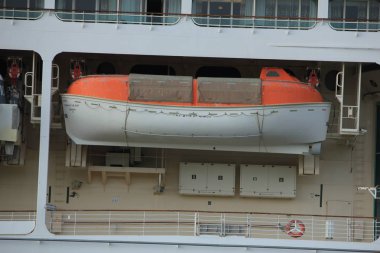 Velsen, Hollanda - 3 Haziran 2017: Vizyon Seas Emanet veya ihale gemiler