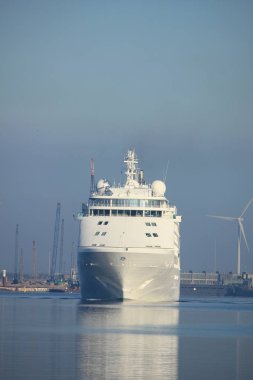 Velsen, Hollanda - 18th Haziran 2017: Silver Whisper - Silversea Yolculuk