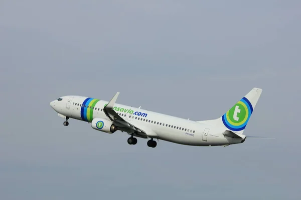 Amsterdam, the Netherlands  -  June 2nd, 2017: PH-HSG Transavia Boeing — Stock Photo, Image