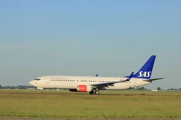 Amsterdam, the Netherlands  - June 1st, 2017: LN-RGH SAS Scandinavian Airlines — Stock Photo, Image