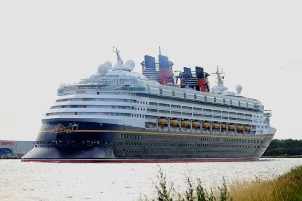 Velsen, Hollanda - 27 Haziran 2017: Disney Magic — Stok fotoğraf