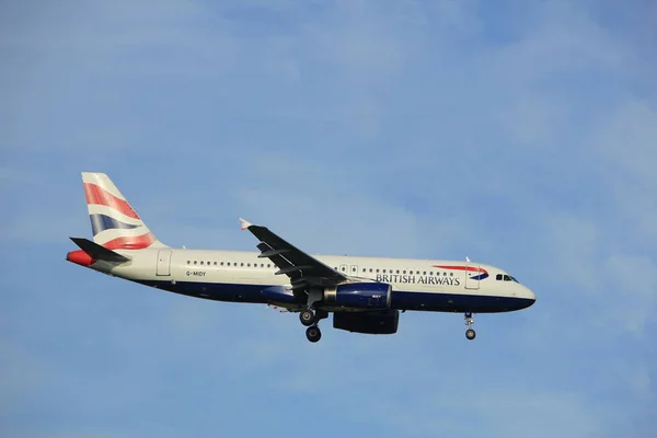 Amsterdam the Netherlands - July 7th 2017: G-MIDY British Airways Airbus A320 — Stock Photo, Image