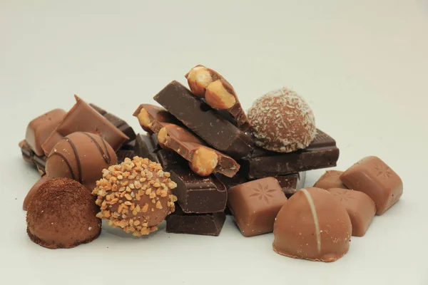 Different sorts of chocolates — Stock Photo, Image