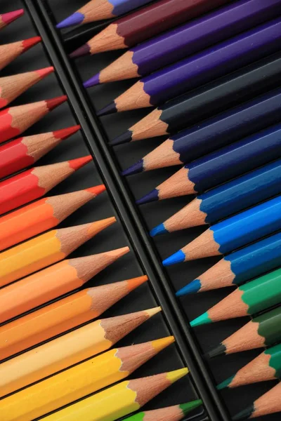 ブランドの新しい色の鉛筆 — ストック写真