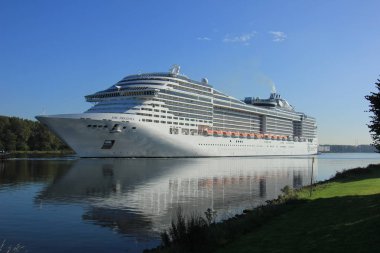 Velsen, Hollanda - 23 Eylül 2017: Msc Preziosa