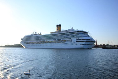 Velsen, Hollanda - 11 Haziran 2015: Costa Fortuna