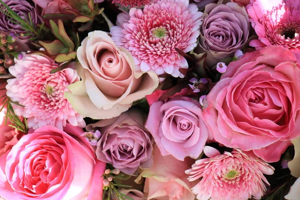 Flores de casamento rosa mista — Fotografia de Stock