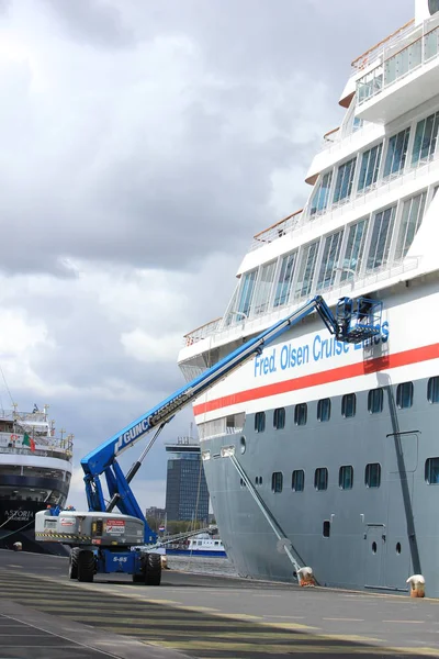 Amsterdam Países Bajos Abril 2017 Balmoral Fred Olsen Cruise Lines —  Fotos de Stock