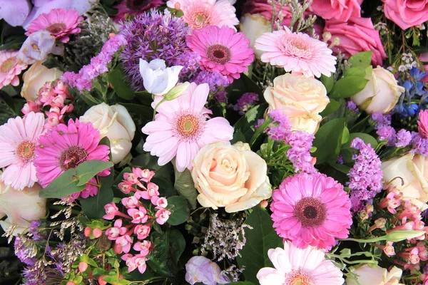 Pastel bruiloft bloemen — Stockfoto