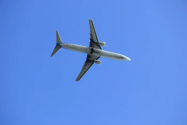 Parte inferior de un avión — Foto de Stock