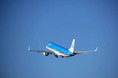 Amsterdam, Hollanda - Ağustos, 18 2016: Ph-Ezw Klm Embraer