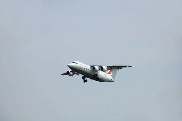 Amsterdam, The Netherlands - June 12 2015: EI-RJZ Cityjet Britis — Stock Photo, Image