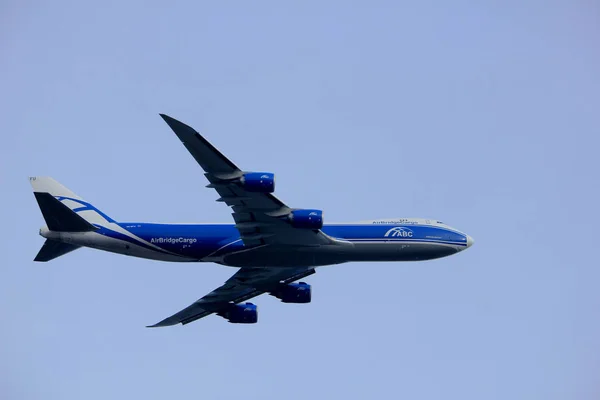 Ámsterdam Países Bajos - 4 de marzo de 2018: VQ-BFU AirBridgeCargo Boeing 747-8F — Foto de Stock