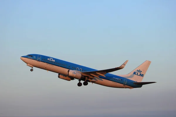 Amsterdam, Países Bajos - 1 de junio de 2017: PH-BCB KLM Royal Dutch Airlines — Foto de Stock