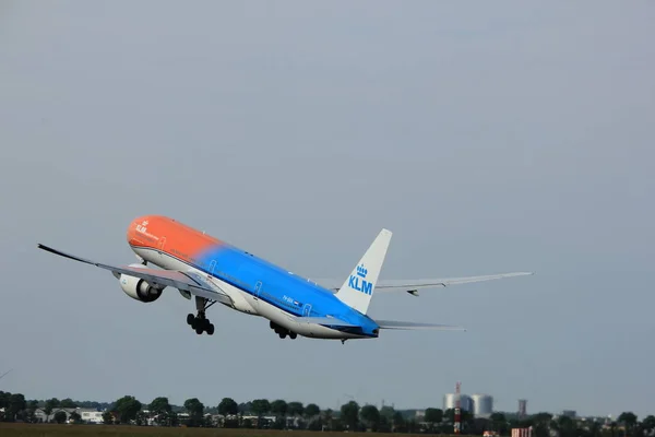 Amesterdão, Países Baixos - 2 de junho de 2017: PH-BVA KLM Royal Dutch Airlines — Fotografia de Stock