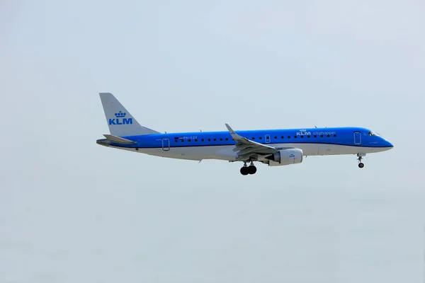 Amsterdam, Nizozemsko, 7. dubna 2018: Ph-Ezt Klm Cityhopper — Stock fotografie