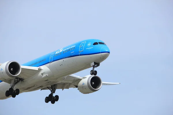 Amsterdam, Holandia - 7 kwietnia 2018 r.: Ph-Bhc Klm Royal Dutch Airlines Dreamliner — Zdjęcie stockowe