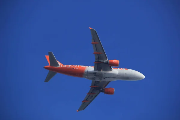 Amsterdam the Netherlands - March 4th, 2018: G-EZIO easyJet Airbus A319-100 — Stock Photo, Image