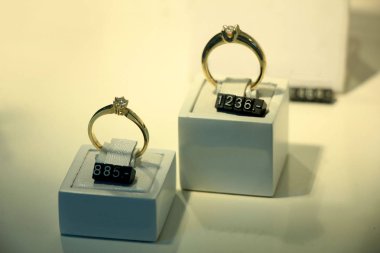 Diamond Nişan Yüzük