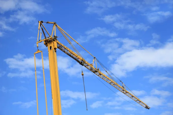 Yellow Construction crane — Stock Photo, Image