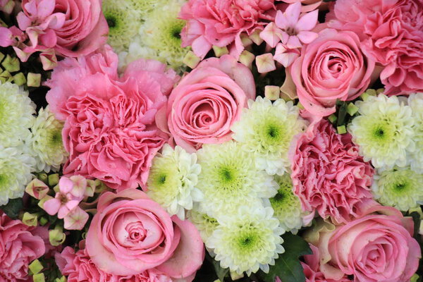 Pink wedding flowers