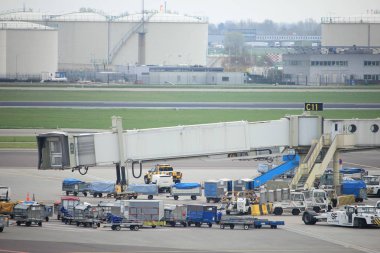 Amsterdam Airport Schiphol Hollanda - 14th Nisan 2018: assitence Araçlar