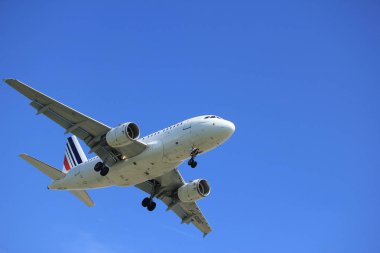 Amsterdam Hollanda - Nisan, 19 2018: F-Gugc hava Fransa Airbus