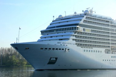 Velsen, Hollanda - Nisan, 20 2018: Msc Magnifica tarafından Msc Cruises.