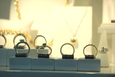 Diamond Nişan Yüzük