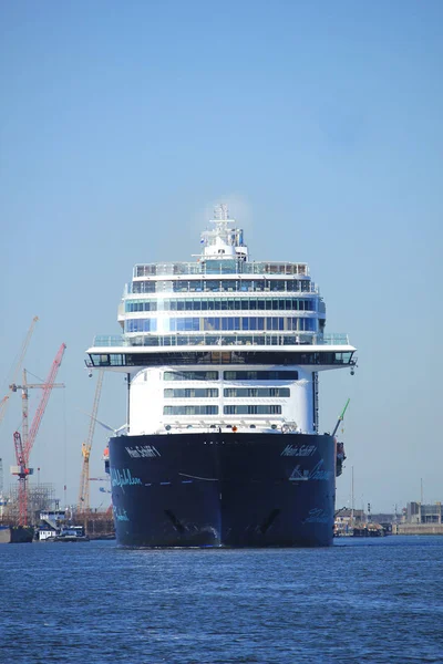 Velsen, The Netherlands - May 7th 2018: Mein Schiff 1 TUI Cruises — Stock Photo, Image