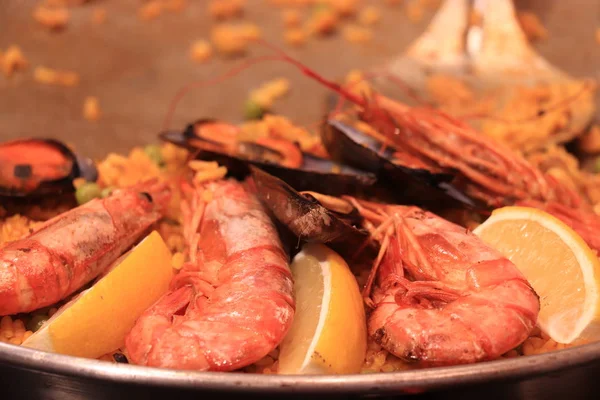 Fresh made paella — Stock Photo, Image