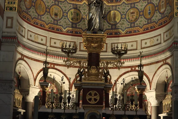 Marseille, France - 25 septembre 2019 : Cathédrale Notre Dame De La Garde — Photo