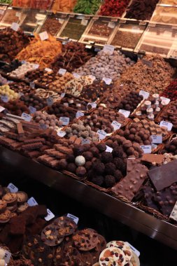 bir Pazar çikolatalı pralin