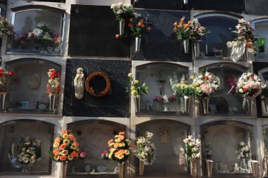 İspanya mezarlığı