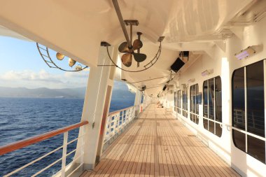 Cruise Gemi Güverte