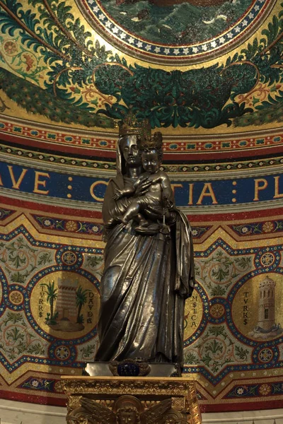 Marsilya, Fransa - 25 Eylül 2019 Notre Dame De La Garde Katedrali — Stok fotoğraf