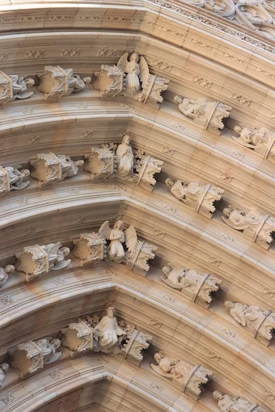 Barcelona, spanien - 29. september 2019: gotische kathedrale barcelona — Stockfoto