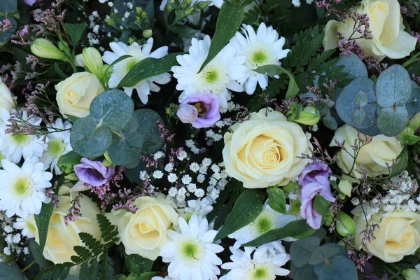 White and purple wedding flowers