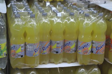 Ijmuiden, Hollanda, 4 Temmuz 2018: portakal suyu