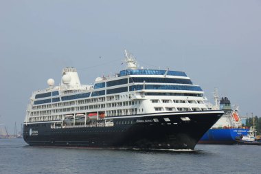 Velsen, Hollanda - 20 Haziran 2017: Azamara Journey - Azamara Kulüp Cruises