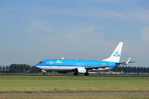 アムステルダム,オランダ- 2016年8月18日: Ph-Bxh Klm Boeing 737 — ストック写真