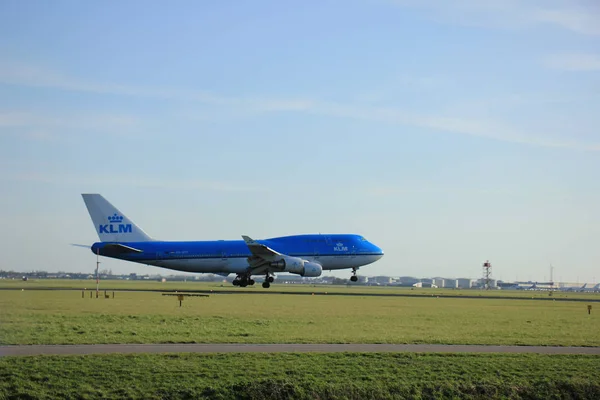 Амстердам, Нидерланды, 11 апреля 2015 г.: PH-BFF KLM Royal Dut — стоковое фото