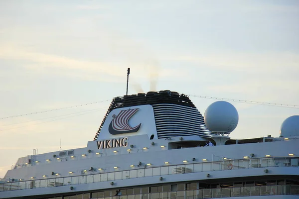 Velsen, the Netherlands - April, 21st 2018: MV Viking Sea — Stock Photo, Image