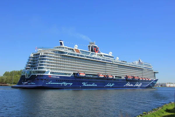 Velsen Nizozemsko Května 2018 Mein Schiff Tui Plavby Severomořský Kanál — Stock fotografie