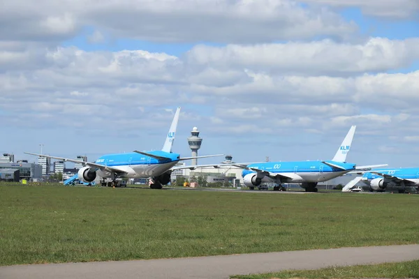 Amsterdam Airport Schiphol Nizozemsko Května 2020 Letiště Uzavřeno Několik Letounů — Stock fotografie