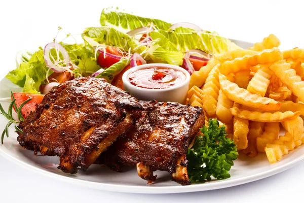 Grilled Ribs French Fries Vegetables White Background — Stock Photo, Image